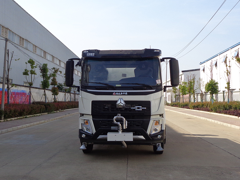 XZL5189GPS6型綠化噴灑車(chē)